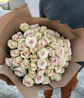 50 Creamy roses
